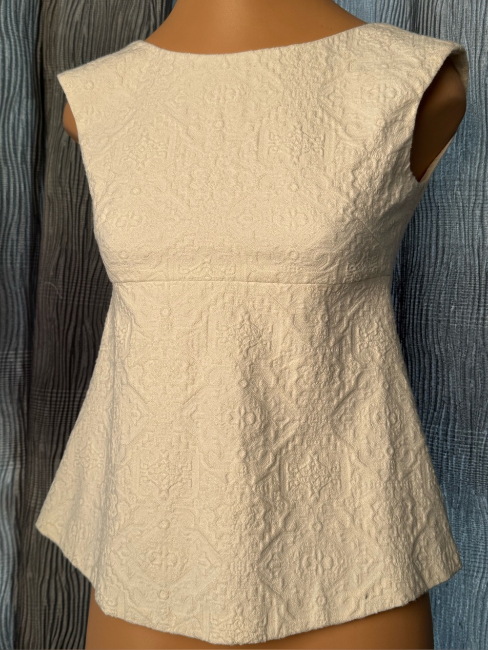 ZARA Sleeveless Textured Cream Peplum Tunic Top Size XSMALL